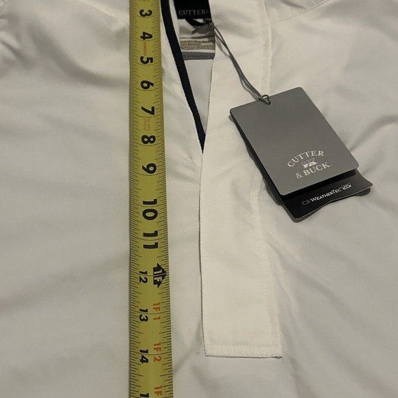 Cutter and Buck Half Sleeve Quarter Zip Jacket - Picture 10 of 11